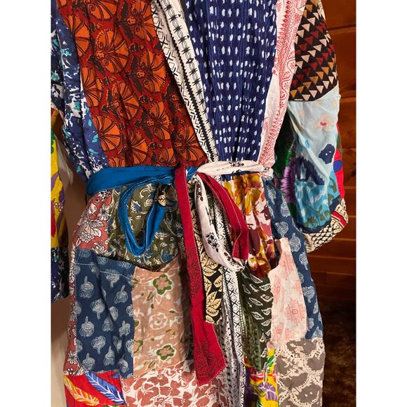 Kantha Style Bright Vibrant, Handmade Upcycled India Patchwork Cotton Robe - Picture 6 of 11